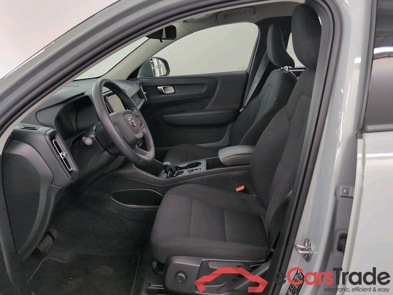 VOLVO XC40 1.5 T2 ESSENTIAL AUTO #5