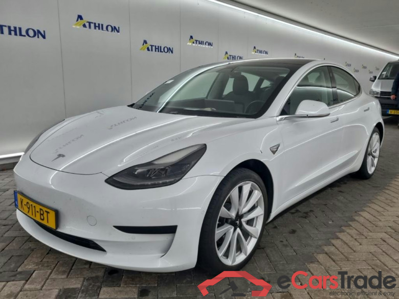 Tesla Model 3 Standard Range Plus RWD 4D 225kW