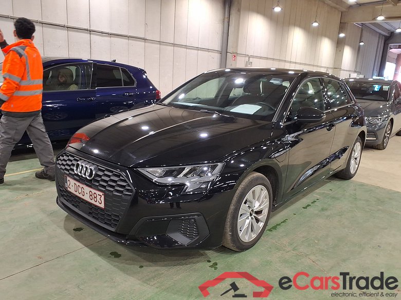 AUDI A3 SPORTBACK 1.4 40 TFSI E S TRONIC SPORTB ATTRACTION #1