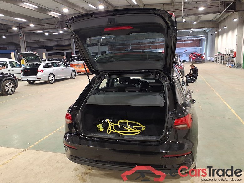 AUDI A3 SPORTBACK 1.4 40 TFSI E S TRONIC SPORTB ATTRACTION #3