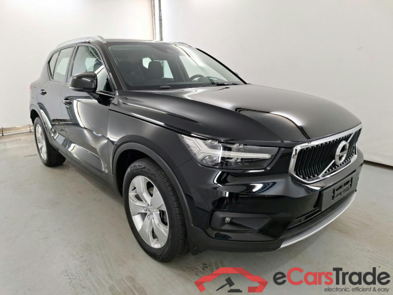 VOLVO XC40 1.5 T2 MOMENTUM PRO #2
