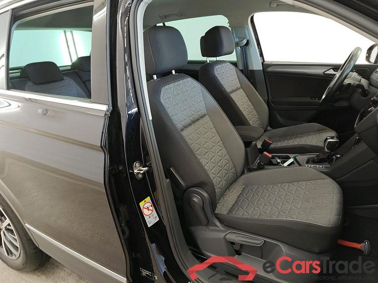 Volkswagen Tiguan 1.5 TSI 110kW DSG Life Business 5d #3