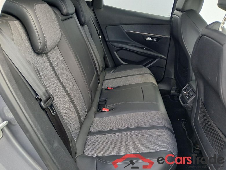 PEUGEOT 3008 Hybrid / 2016 / 5P / todoterreno 225 e-EAT8 Allure #6