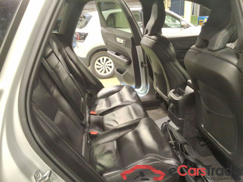 VOLVO XC60 2.0 T6 RECHARGE GEARTRONIC R-DESIGN #5