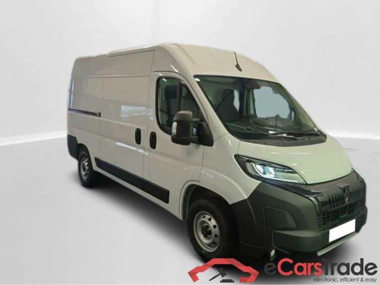 Peugeot Boxer L2H2 3.3 2.2 BlueHDi 140ch