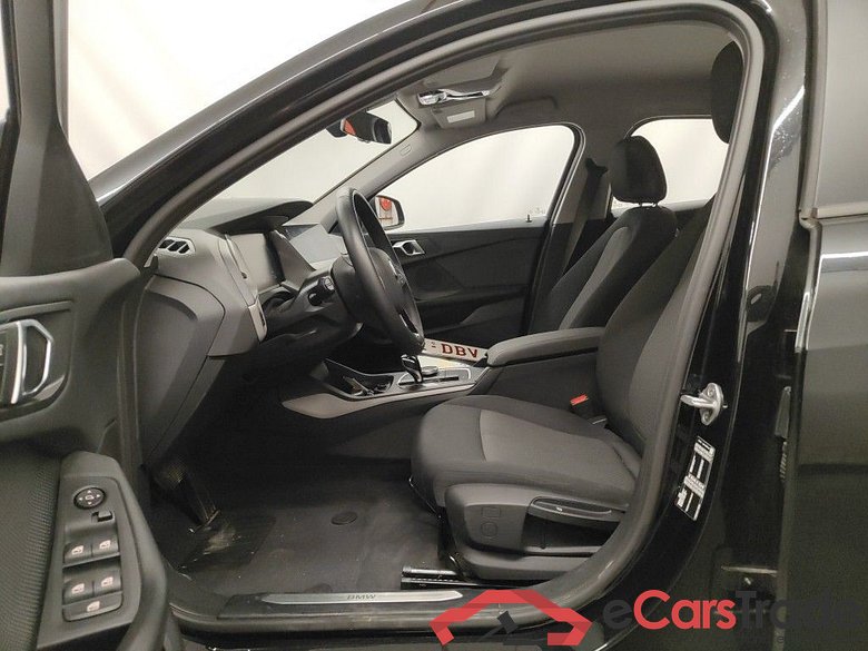 BMW 1 Reeks Hatch 118iA (100 kW) 5d #3