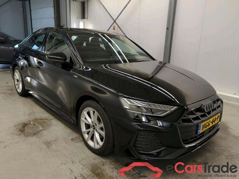 AUDI A3 Limousine 30 TFSI S edition #6