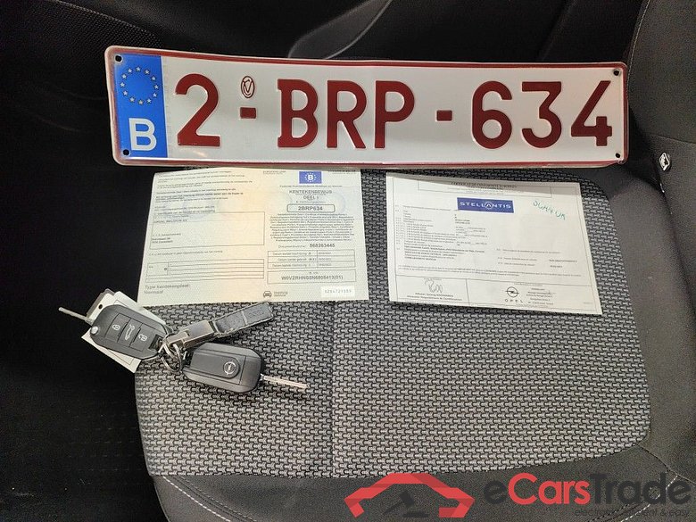 Opel Grandland 1.2 Turbo S/S AT8 Business Edition 5d #4