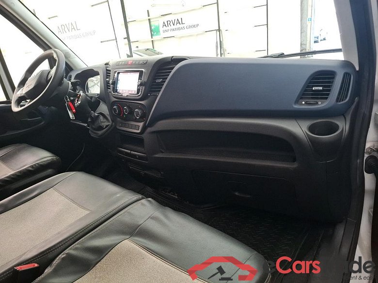 IVECO Daily / 2014 / 4P / Fourgon tôlé 3.0 35S14NA8 V11 H2 3520 B POWER #5