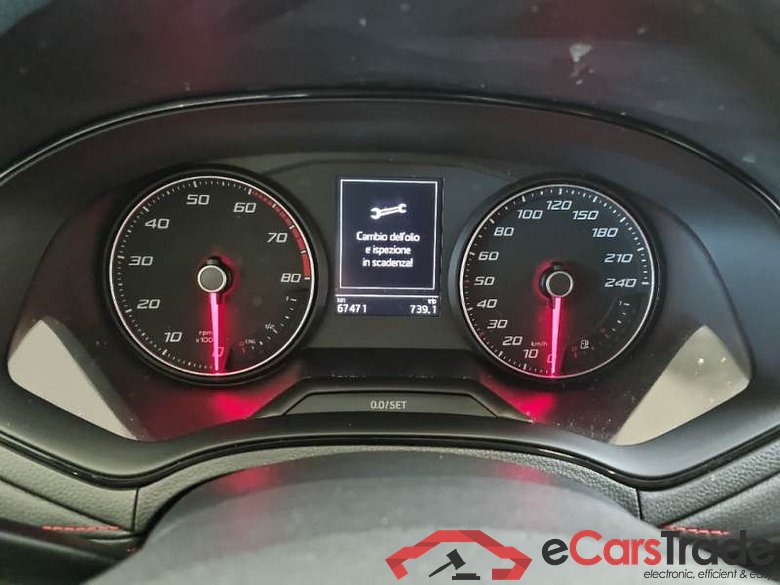 SEAT ARONA / 2017 / 5P / CROSSOVER 1.0 TGI 66KW FR #4