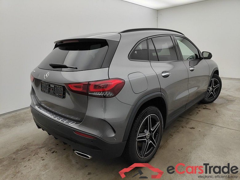 MERCEDES CLASSE GLA (H247) GLA 250 e 160hp PHEV AMG Line 5d #2
