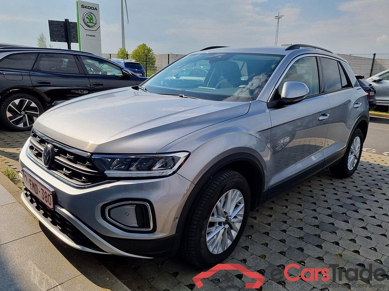 VOLKSWAGEN T-Roc T-Roc Life Business 1.5 TSI OPF 110 kW (150 ch) 7 vitesses DSG #1