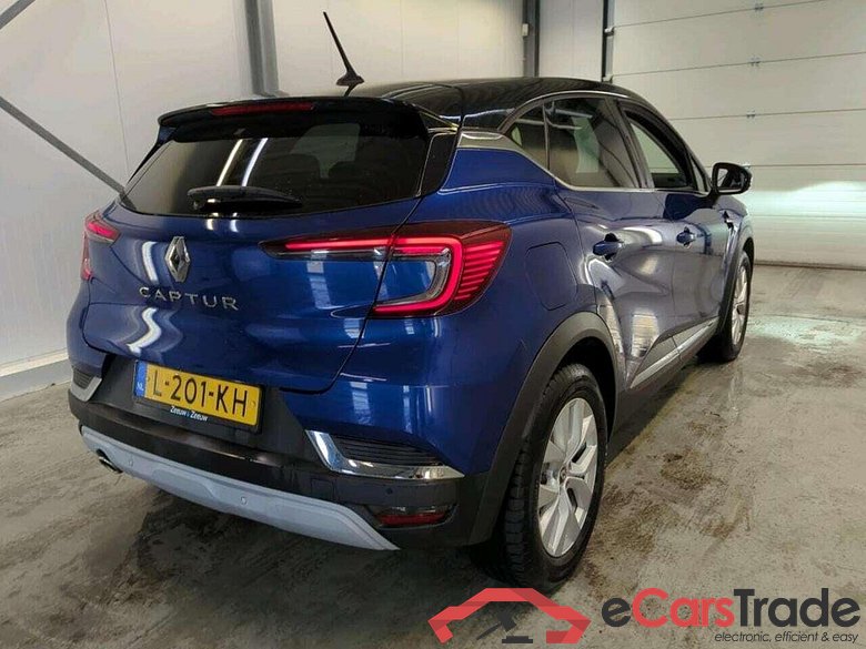 RENAULT Captur 1.3 TCe Intens #2