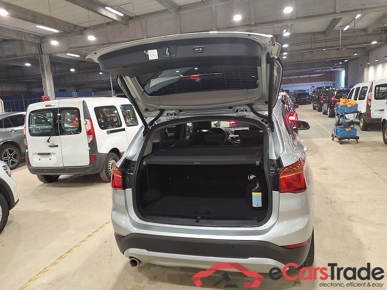 BMW X1 1.5 SDRIVE18IA (100KW) #3