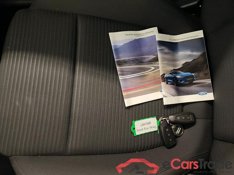 Ford Focus 1.0 EcoBoost 125pk Titanium Bus AT Wagon 5d #4