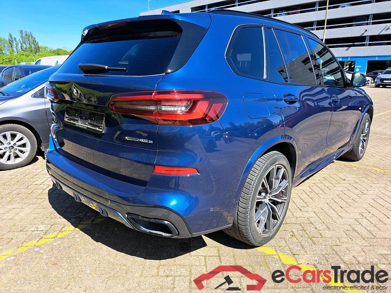 BMW - BMW X5 xDrive45e 394PK M Sport Pack Innovation With Vernasca Leather Heated Front & Rear & Trunk Pack & 20 Inch & Towing Trailer Hook  * HYBRID * #2