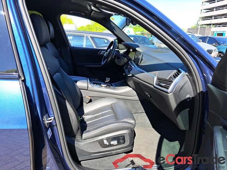 BMW - BMW X5 xDrive45e 394PK M Sport Pack Innovation With Vernasca Leather Heated Front & Rear & Trunk Pack & 20 Inch & Towing Trailer Hook  * HYBRID * #3