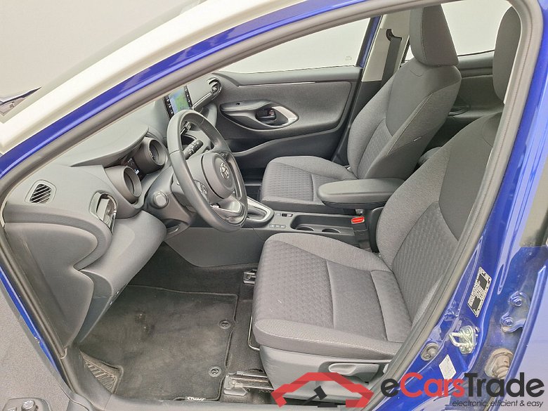 Toyota, Yaris '20, Toyota Yaris 1.5 VVT-i Hybrid Iconic e-CVT 5d #3