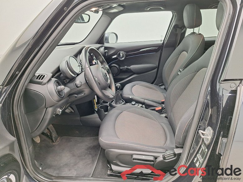 MINI, Mini 5d '14, Mini 5 door Cooper (100 kW) 5d #3