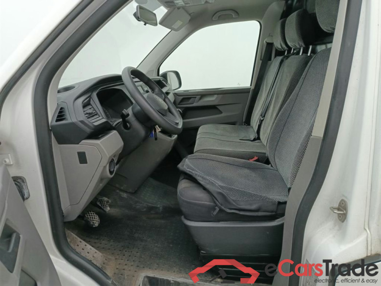 VOLKSWAGEN TRANSPORTER T6.1 FOU SWB DSL - 2020 2.0 TDi 90 SCR BMT 2600 5d #3