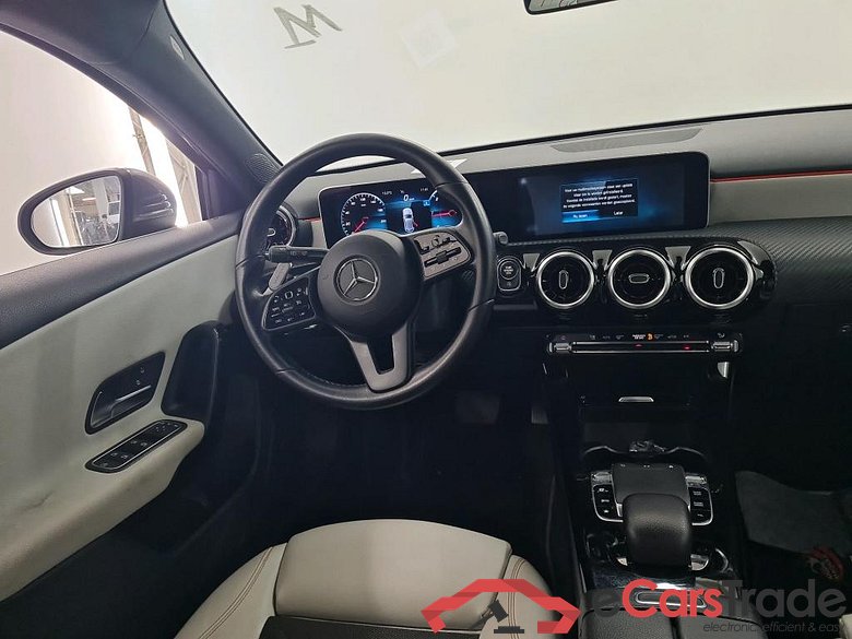 Mercedes A 180d Aut. LED-Xenon Widescreen Navi 1/2 Sport-Leather KeylessGo Camera Klima PDC ... #6