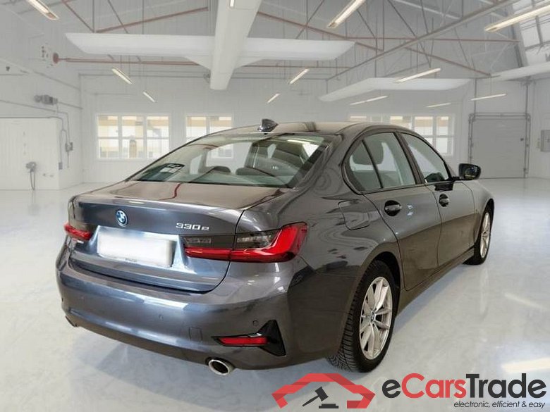 BMW SERIE 3 / 2018 / 4P / BERLINA 330E BUSINESS ADVANTAGE AUT. #2