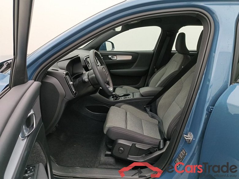 Volvo XC40 B3 Core DCT 5d #3