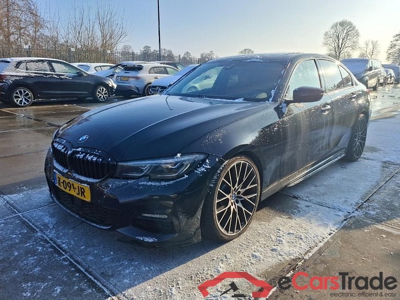 BMW 3-serie 330i High Executive Edition