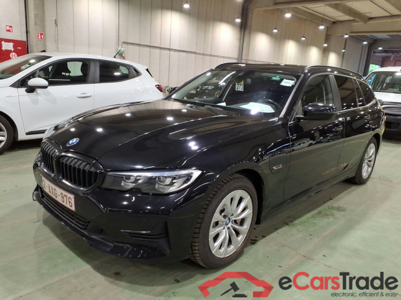 BMW 3 SERIES TOURING 2.0 330E (215KW) TOURING #1