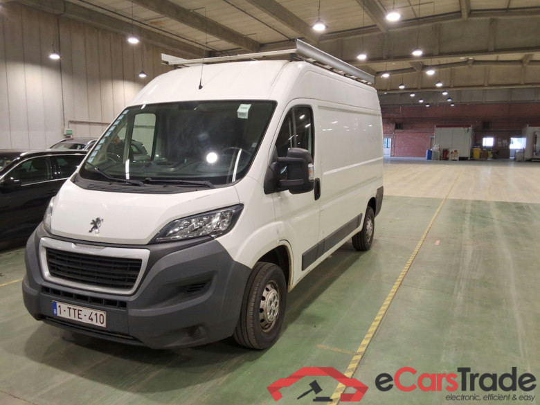 PEUGEOT BOXER 335 FOURGON MWB HR DSL - 2.0 BlueHDi L2H2 Premium S&S STOCK