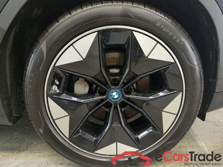 BMW iX3 High Executive #5