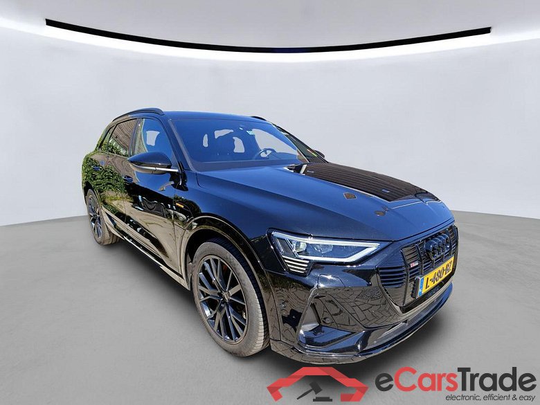 AUDI e-tron 300 kW #4