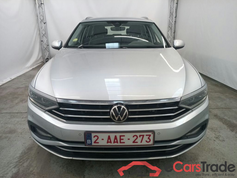 Volkswagen Passat Variant 2.0 TDI SCR 110kW DSG7 Elegance Business 5d #5
