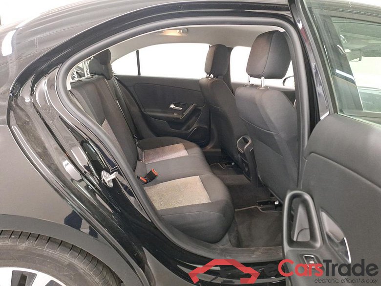 MERCEDES-BENZ CLASSE A SEDAN DIESEL (V177) A 180 d Business Solution #6