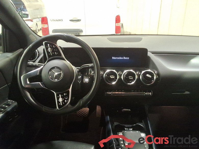 MERCEDES-BENZ GLA - Klasse 1.3 GLA 250 E DCT LUXURY LINE #6