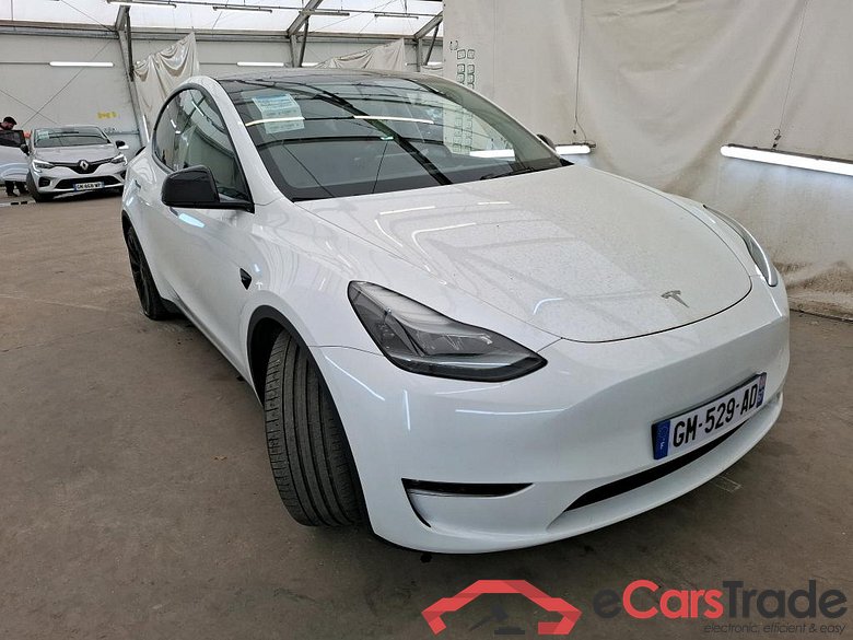 TESLA Model Y / 2020 / 5P / SUV Performance Dual Motor AWD #5