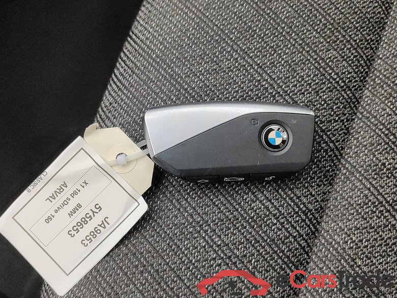BMW X1 DIESEL - 2023 2.0 dA 150hp sDrive18 5d #4
