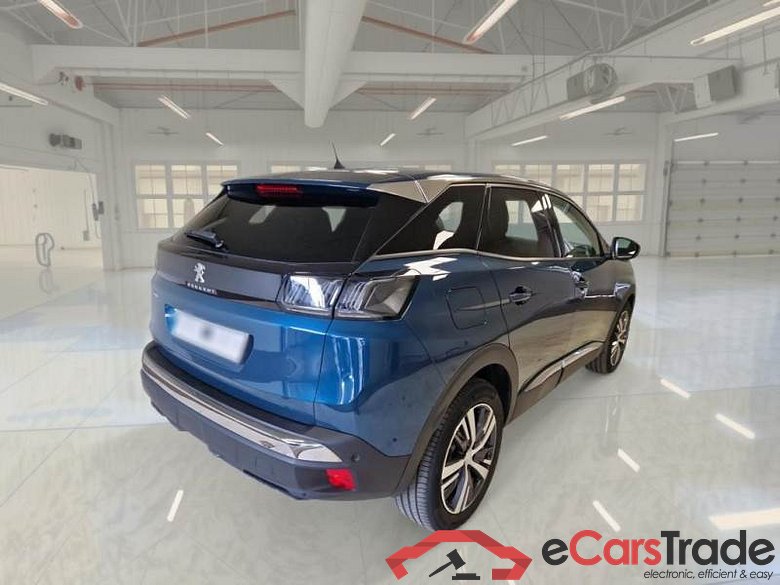 PEUGEOT 3008 / 2020 / 5P / SUV BLUEHDI 130 EAT8 SeS ALLURE #2