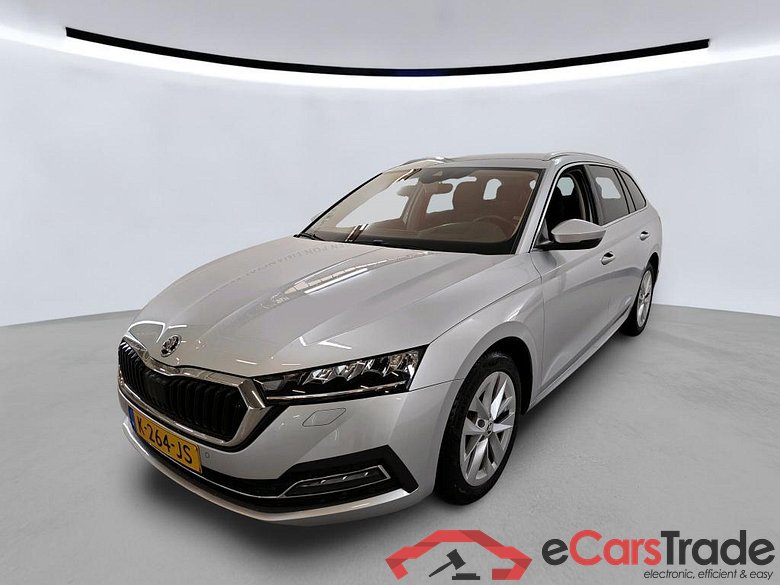 SKODA Octavia Combi 81 kW #1