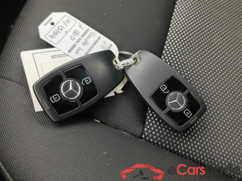 MERCEDES CLASSE A DIESEL (W177) A 180 d 116 Business Solution Essential 5d #4