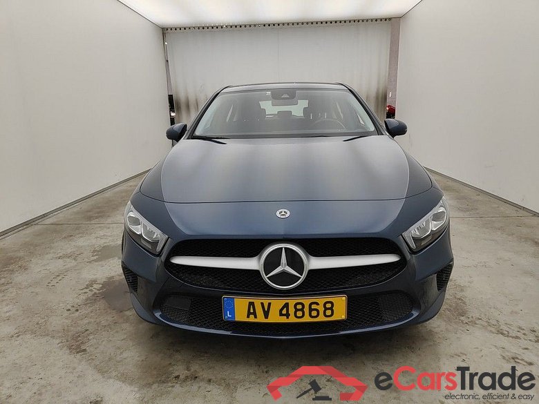 MERCEDES CLASSE A DIESEL (W177) A 180 d 116 Business Solution Essential 5d #5