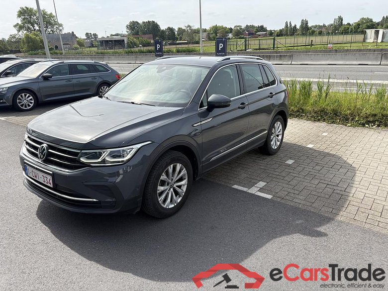 VOLKSWAGEN Tiguan Tiguan 1.5 TSI Life OPF DSG #1