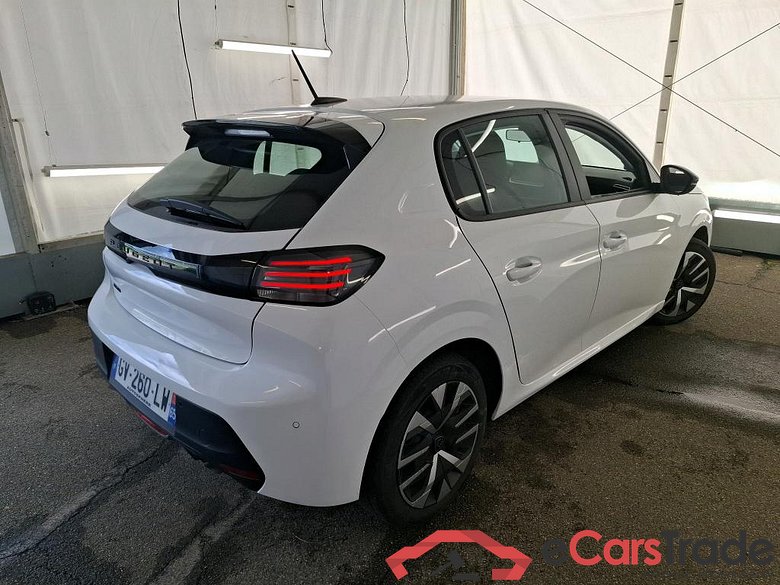 PEUGEOT 208 / 2023 / 5P / Berline PureTech 100 S&S Active #3