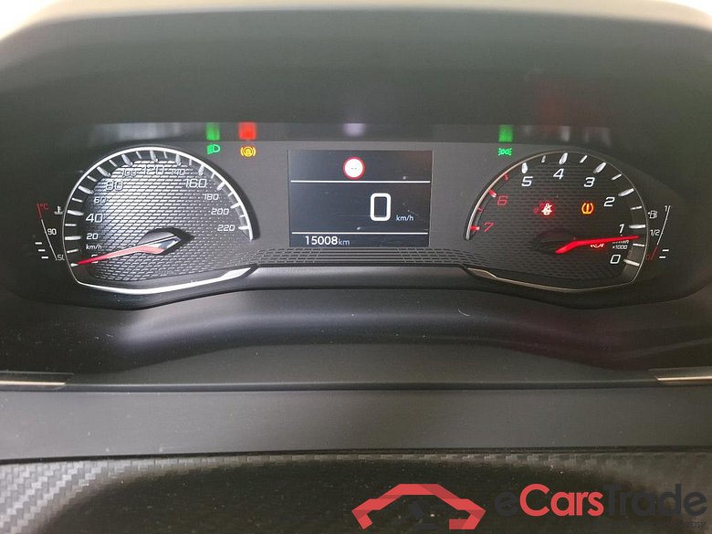 PEUGEOT 208 / 2023 / 5P / Berline PureTech 100 S&S Active #6