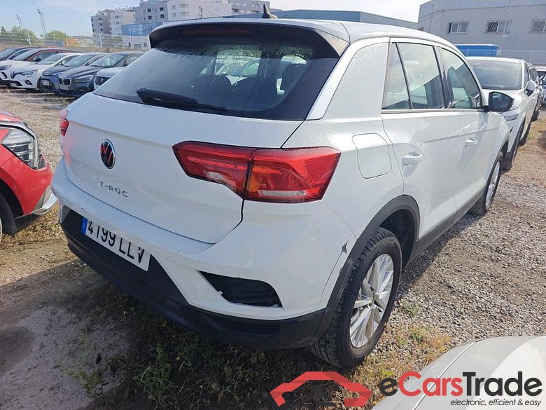 VOLKSWAGEN T-Roc / 2017 / 5P / todoterreno Edition 1.6 TDI 85kW (115CV) #2