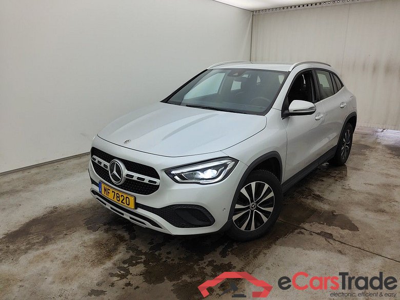 MERCEDES CLASSE GLA DIESEL - 2020 GLA 200 d 150 business Solution 5d Auto