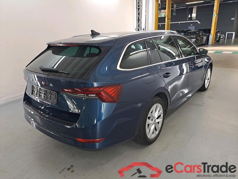 SKODA OCTAVIA COMBI 1.0 TSI MHEV 81KW DSG AMBITION #4