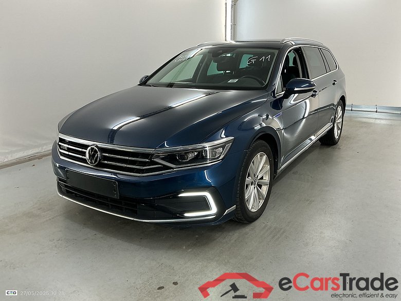 VOLKSWAGEN PASSAT VARIANT GTE - 2020 1.4 TSI PHEV GTE Business DSG