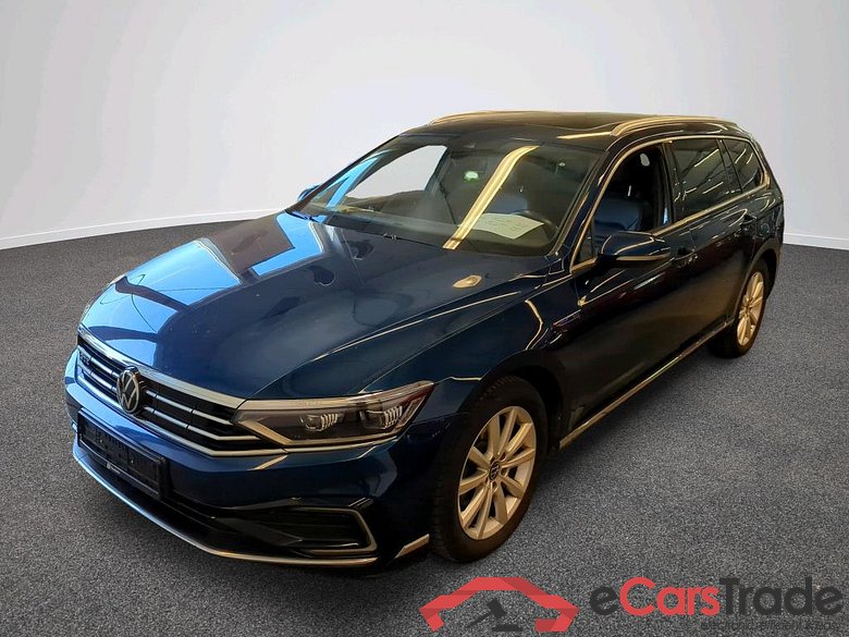 Passat Variant GTE 1.4 TSI 160KW AT6 E6d #1