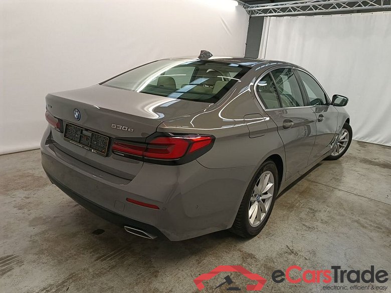 BMW 5 - 2020 530eXA 184hp PHEV 4d #2